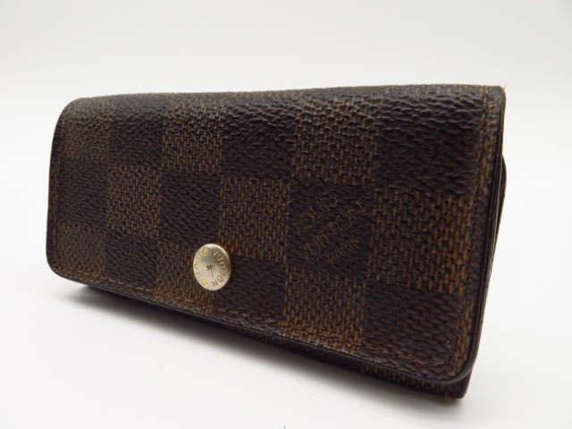 ルイヴィトン　キーケース