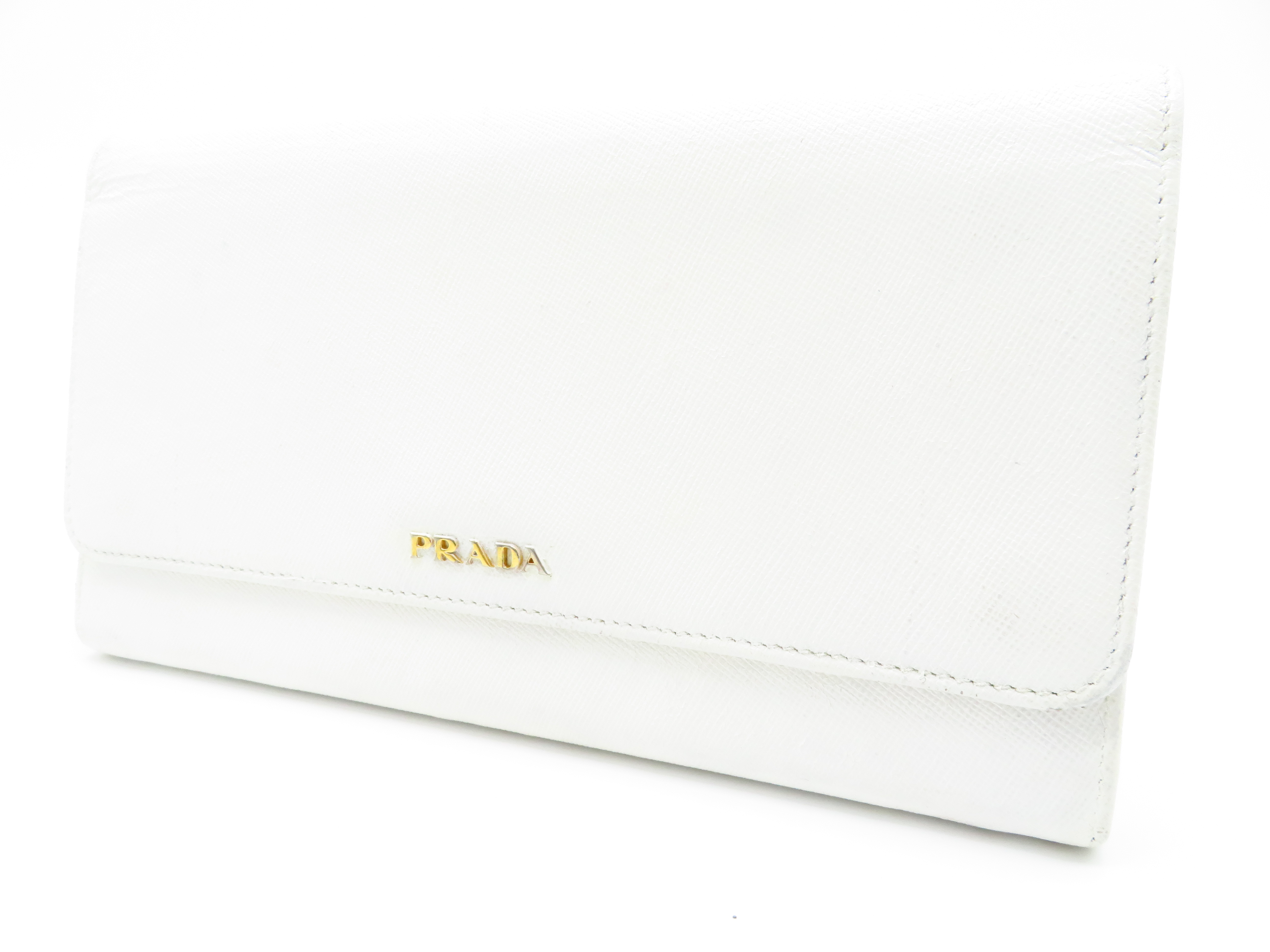プラダ 財布