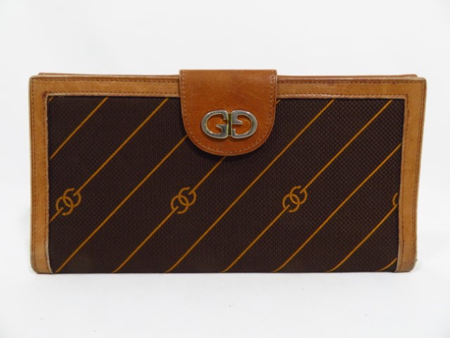 グッチ　財布