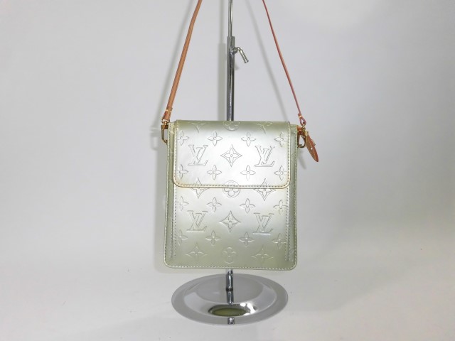 ルイヴィトン　ポーチ