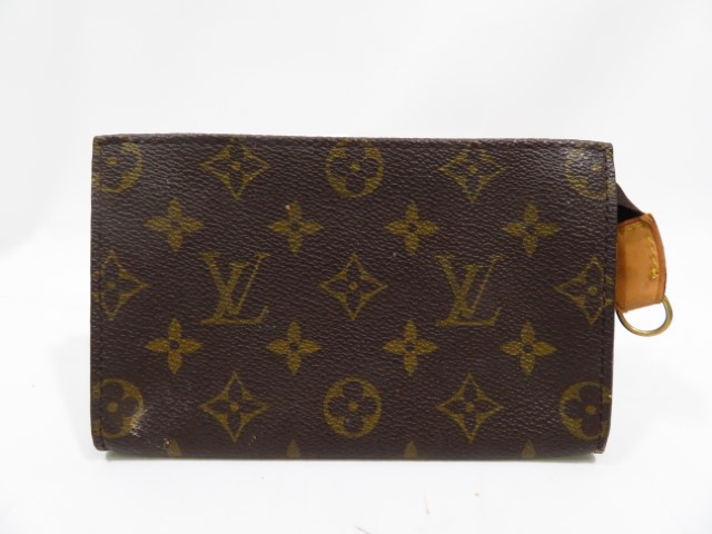 ルイヴィトン　パスケース
