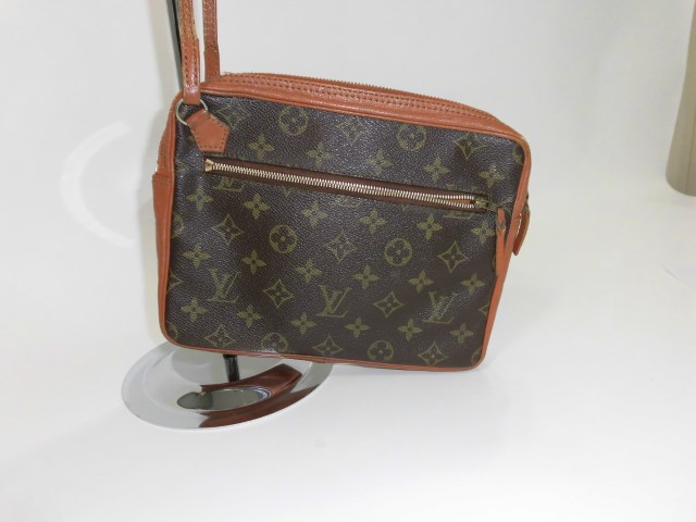 ルイヴィトン　バッグ