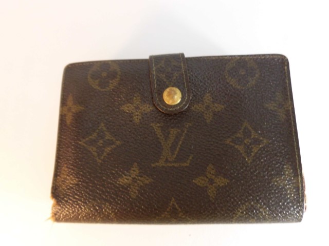 ルイヴィトン　財布