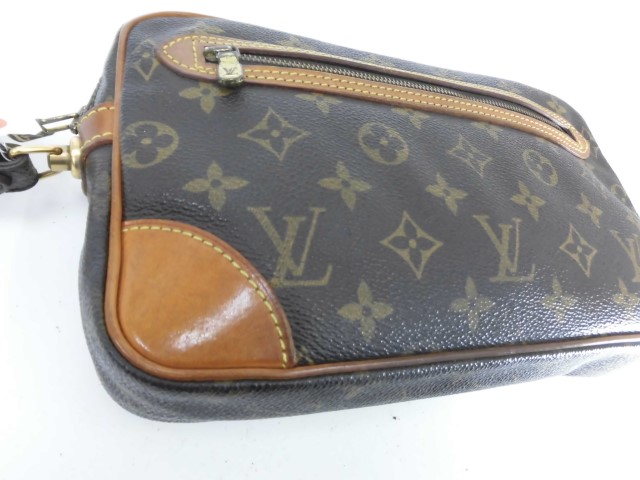 ルイヴィトン　クラッチバッグ