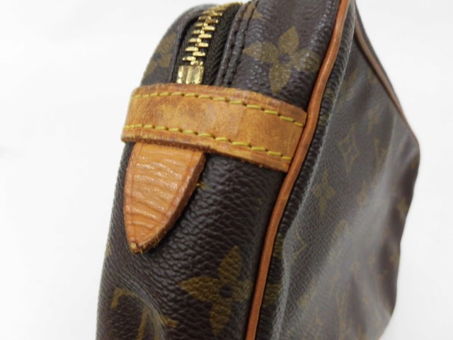 ルイヴィトン　クラッチバッグ