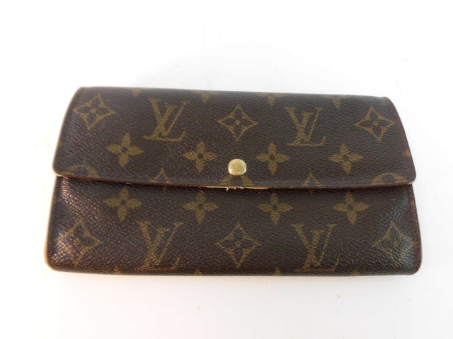 ルイヴィトン　財布