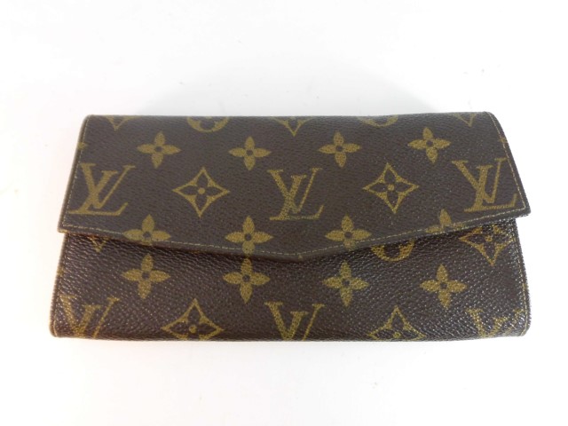 ルイヴィトン　財布