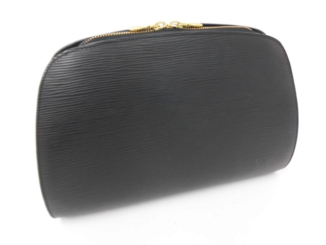 ルイヴィトン　ポーチ