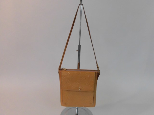 ルイヴィトン　バッグ