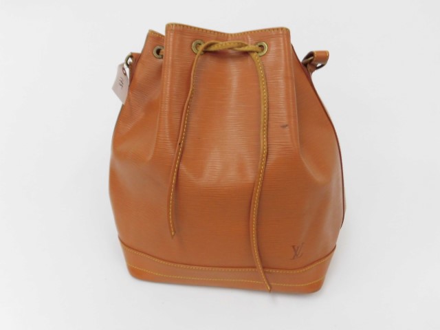 ルイヴィトン　バッグ