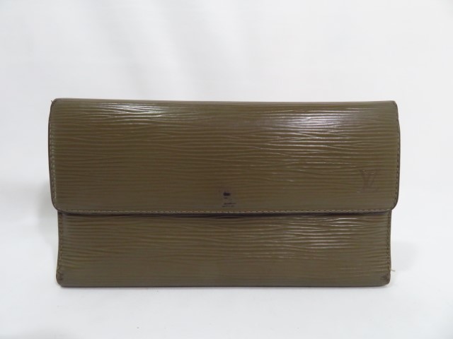 ルイヴィトン　財布