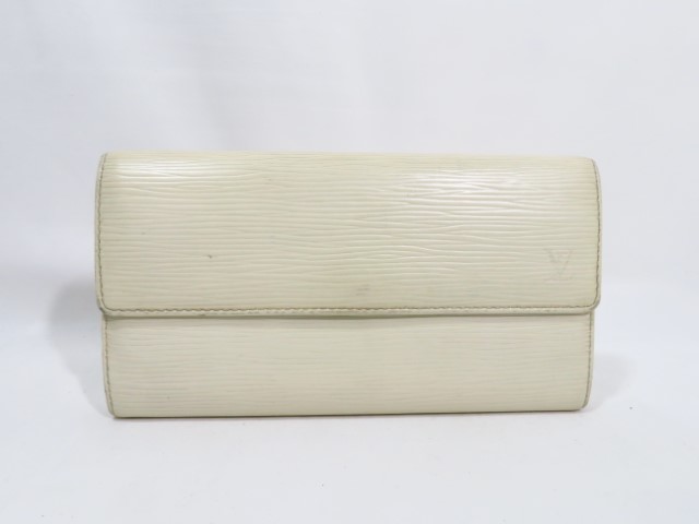 ルイヴィトン　財布