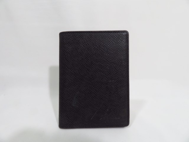 ルイヴィトン　パスケース