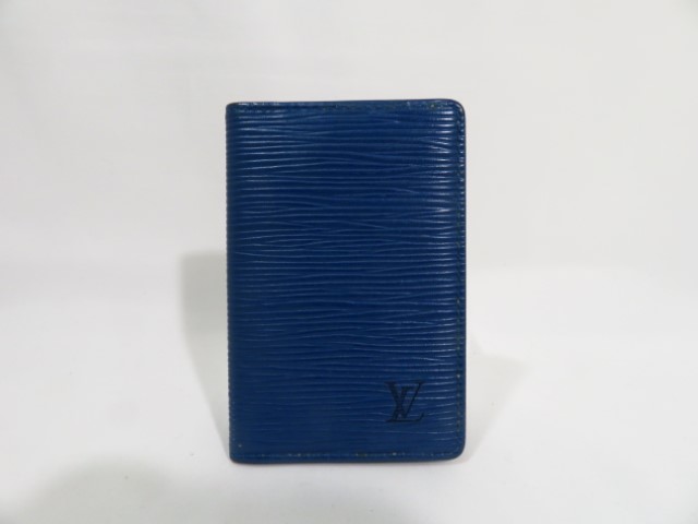 ルイヴィトン　カードケース
