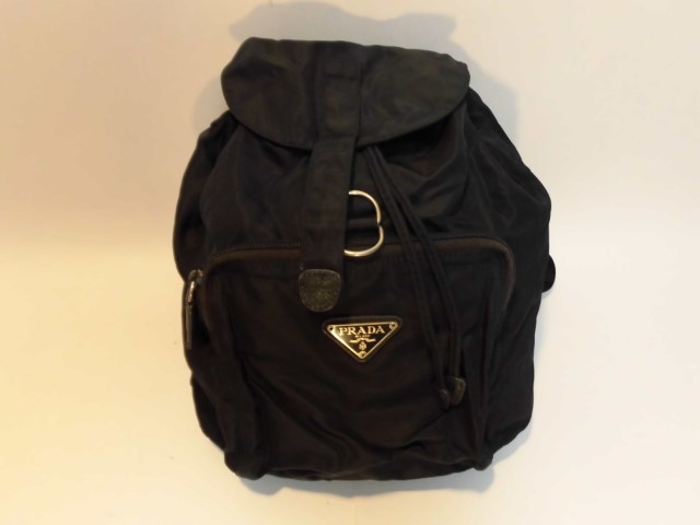 プラダ　バッグ