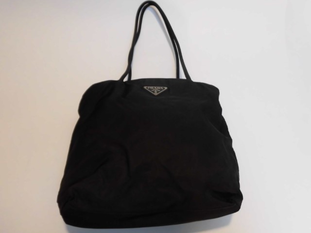 プラダ　バッグ